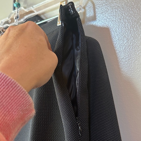 Kasper Women's Black Suit Jacket with Stitch Detail and matching wide leg slacks - Picture 7 of 7